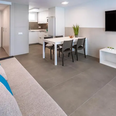 Rentalmar Playa Family & Pool Salou
